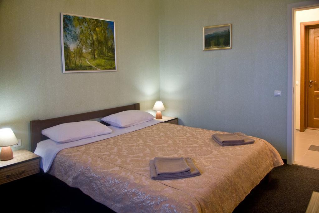 Pik Hotel Dragobrat Exteriör bild